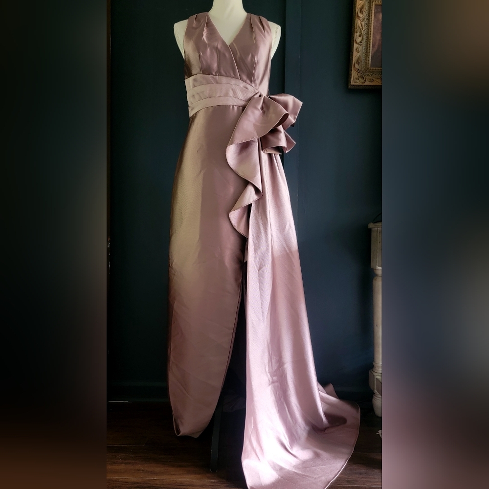 NWT Kay Unger Rachel Ruffle Halter Mermaid Evening Formal Gown‎ Rose Gold US 6